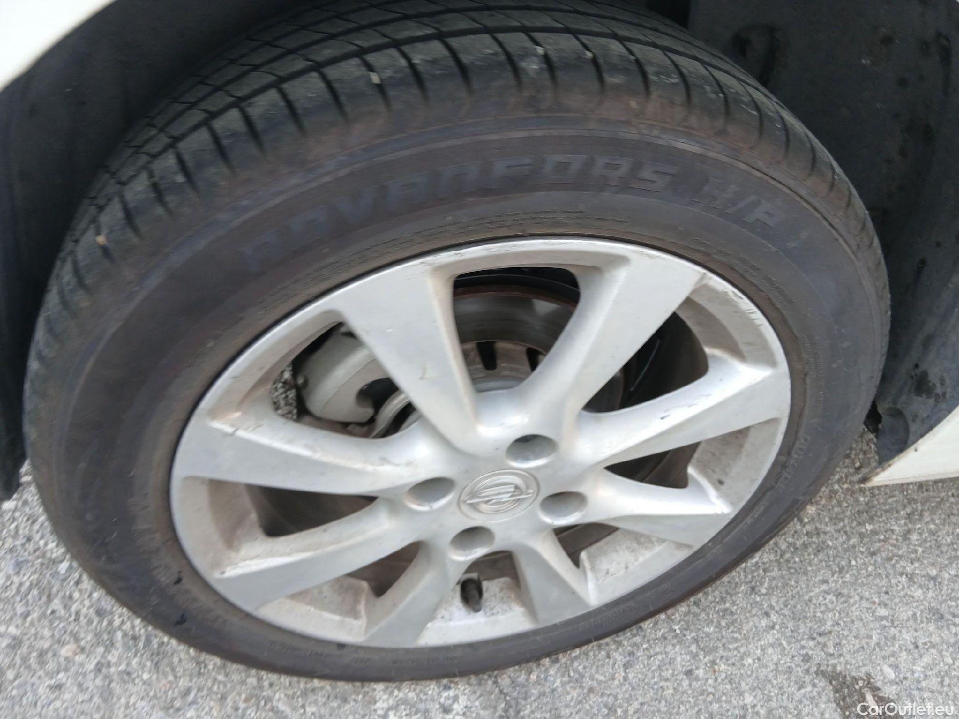  Opel  Corsa OPEL  / 2019 / 5P / berlina con portón 1.5D DT 74kW (100CV) Edition #39