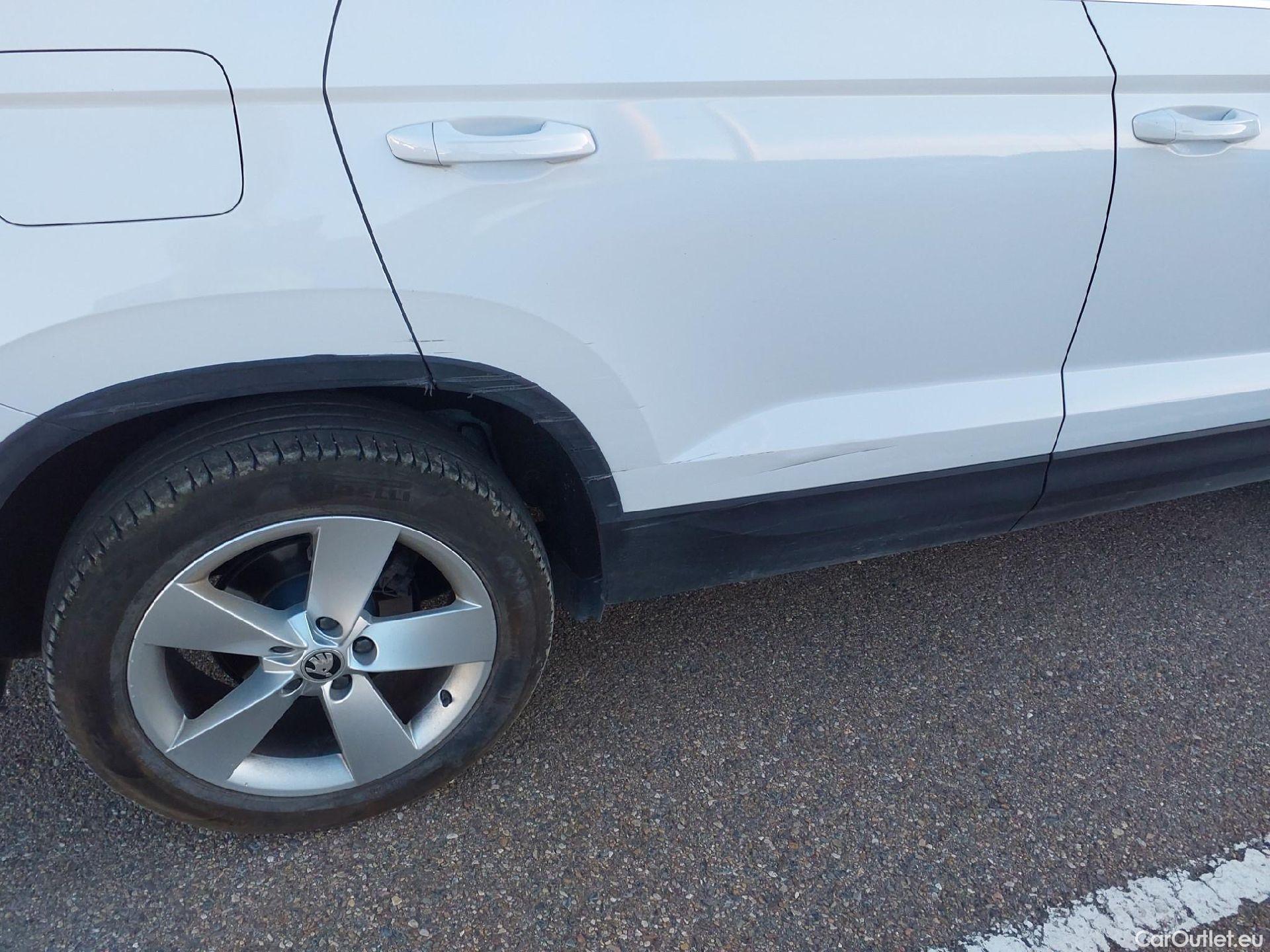  Skoda  Karoq SKODA  / 2017 / 5P / todoterreno 2.0 TDI 85kW (115CV) Ambition #25