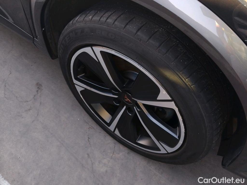  Cupra  Formentor CUPRA  / 2020 / 5P / todoterreno 1.4 e-Hybrid 150kW (204 CV) DSG (AC) #9