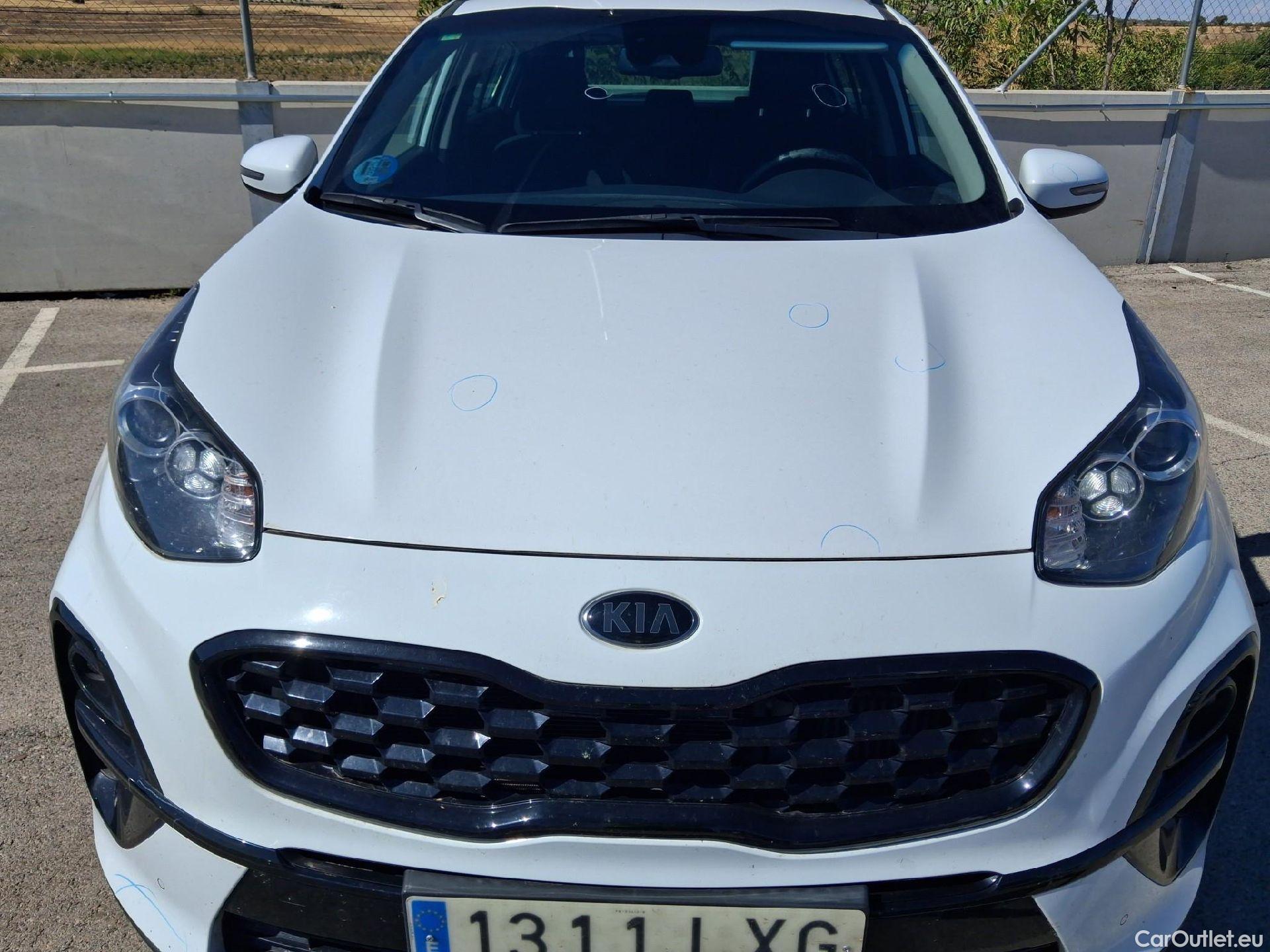  KIA  Sportage KIA  / 2018 / 5P / todoterreno 1.6 MHEV Black Edition 100kW (136CV) 4x2(SP)(CM) #12