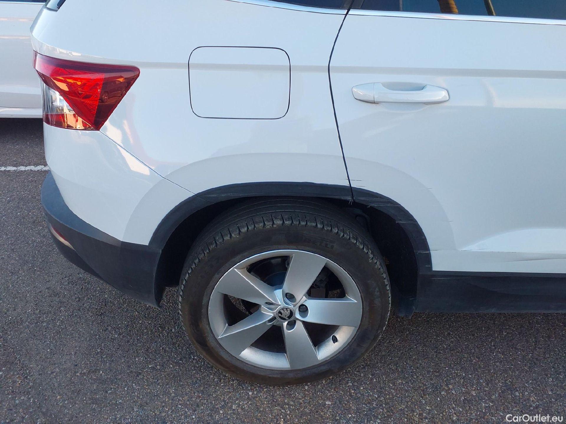  Skoda  Karoq SKODA  / 2017 / 5P / todoterreno 2.0 TDI 85kW (115CV) Ambition #26