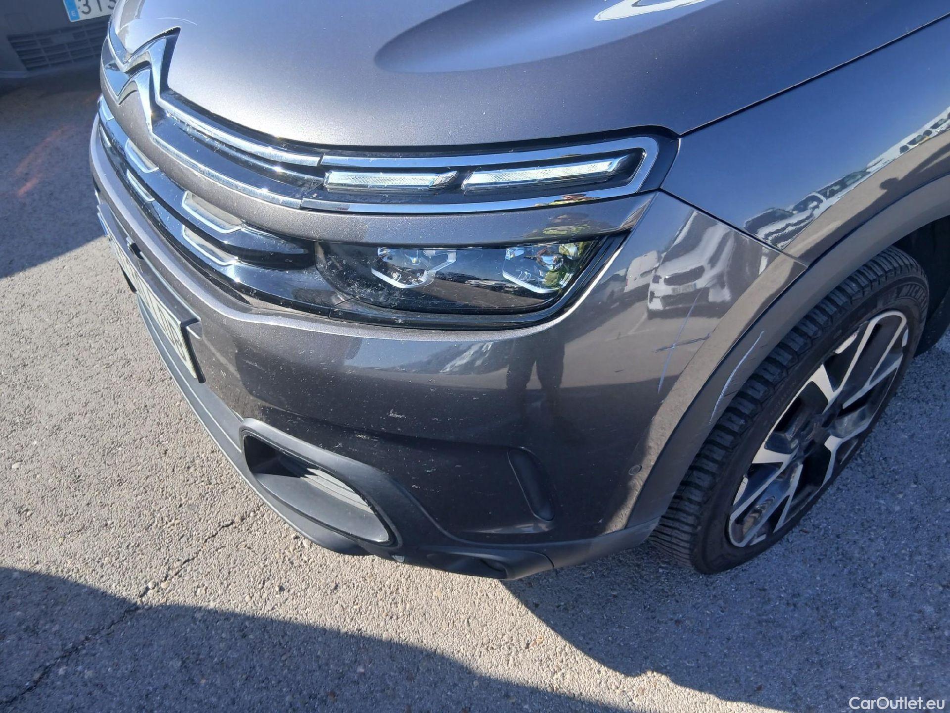  Citroen  C5 Aircross CITROEN  / 2018 / 5P / todoterreno PureTech 132kW (180CV) S&S EAT8 Shine #4