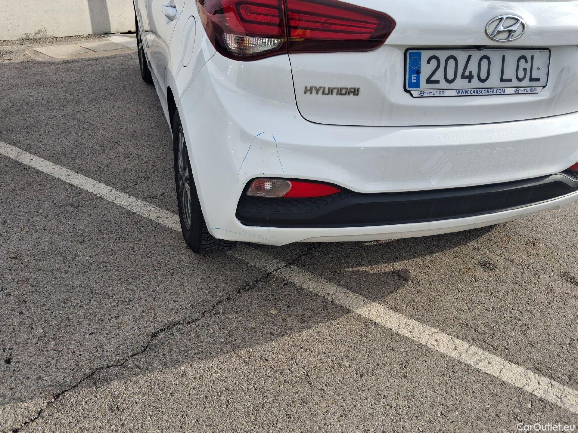  Hyundai  i20 HYUNDAI  / 2018 / 5P / berlina con portón 1.0 TGDI 74kW (100CV) Klass #12