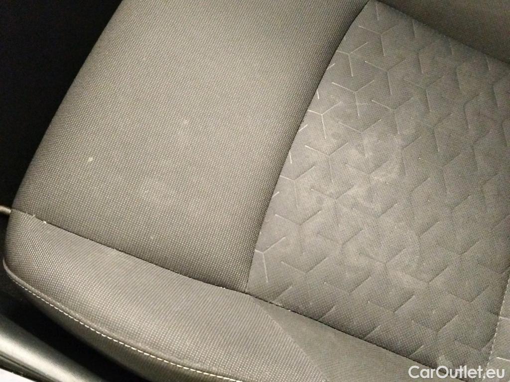  Toyota  Corolla TOYOTA  1.8 125H ACTIVE TECH E-CVT #12