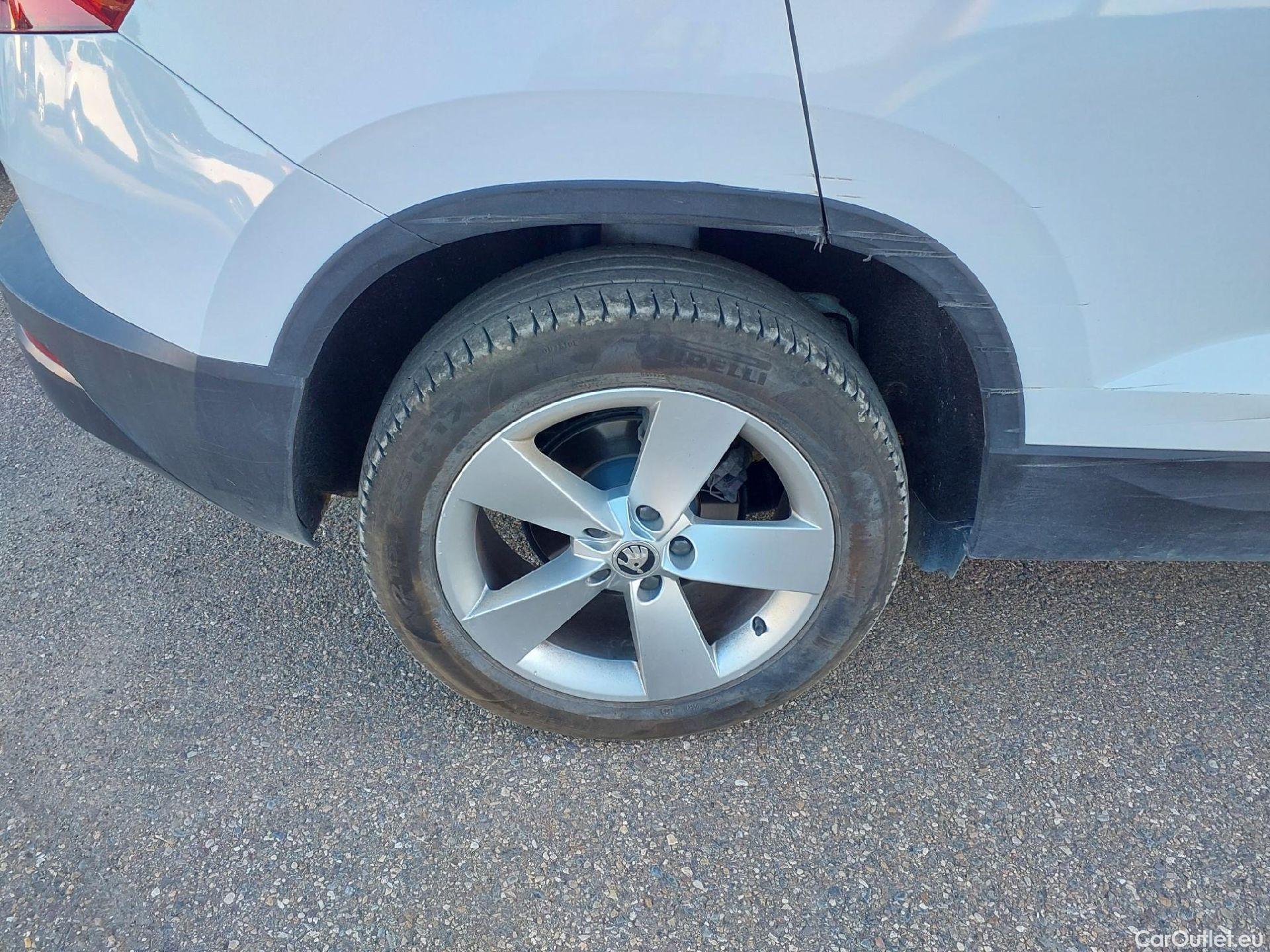  Skoda  Karoq SKODA  / 2017 / 5P / todoterreno 2.0 TDI 85kW (115CV) Ambition #30