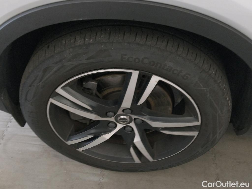  Volvo  XC 40 VOLVO XC40 / 2017 / 5P / todoterreno 1.5 T4 Twin Recharge R-Design Auto #1