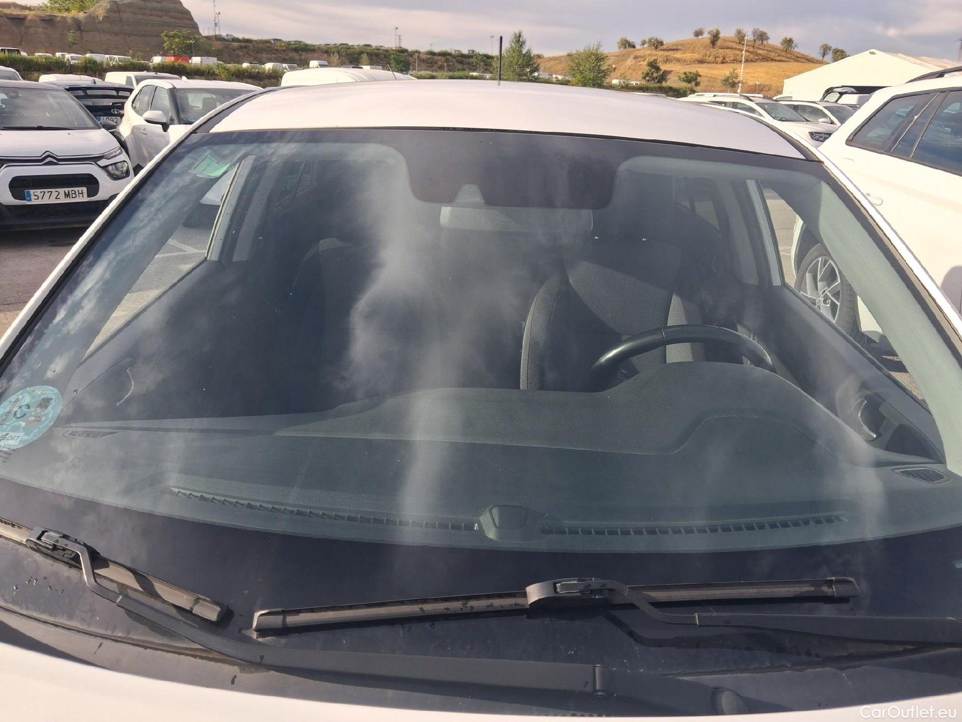  Hyundai  i20 HYUNDAI  / 2018 / 5P / berlina con portón 1.0 TGDI 74kW (100CV) Klass #5