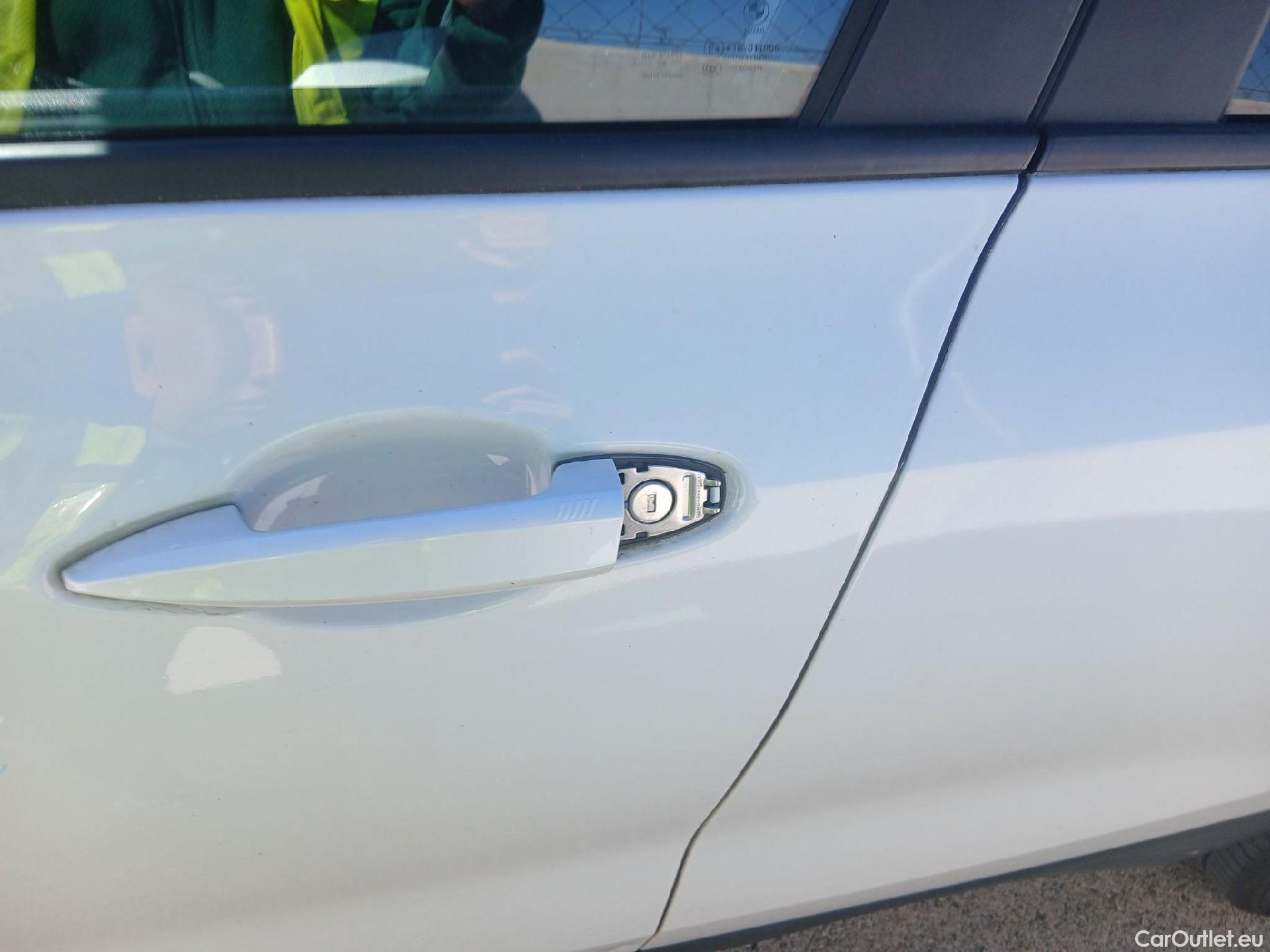  Bmw  X2 BMW  sDrive18i (CX) #16
