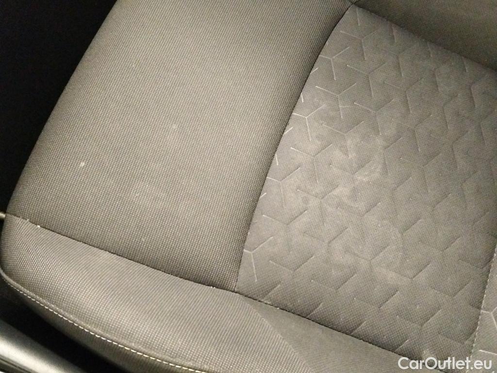  Toyota  Corolla TOYOTA  1.8 125H ACTIVE TECH E-CVT #13