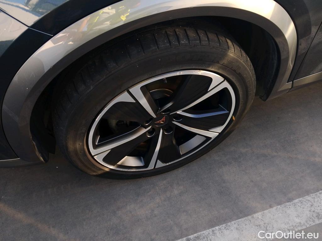  Cupra  Formentor CUPRA  / 2020 / 5P / todoterreno 1.4 e-Hybrid 150kW (204 CV) DSG (AC) #7