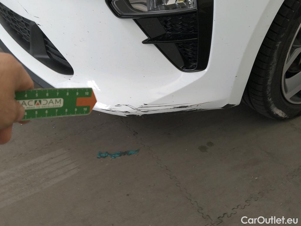  KIA  Cee'd KIA Ceed / 2018 / 5P / berlina con portón 1.6 MHEV 100kW (136CV) Tech DCT #20