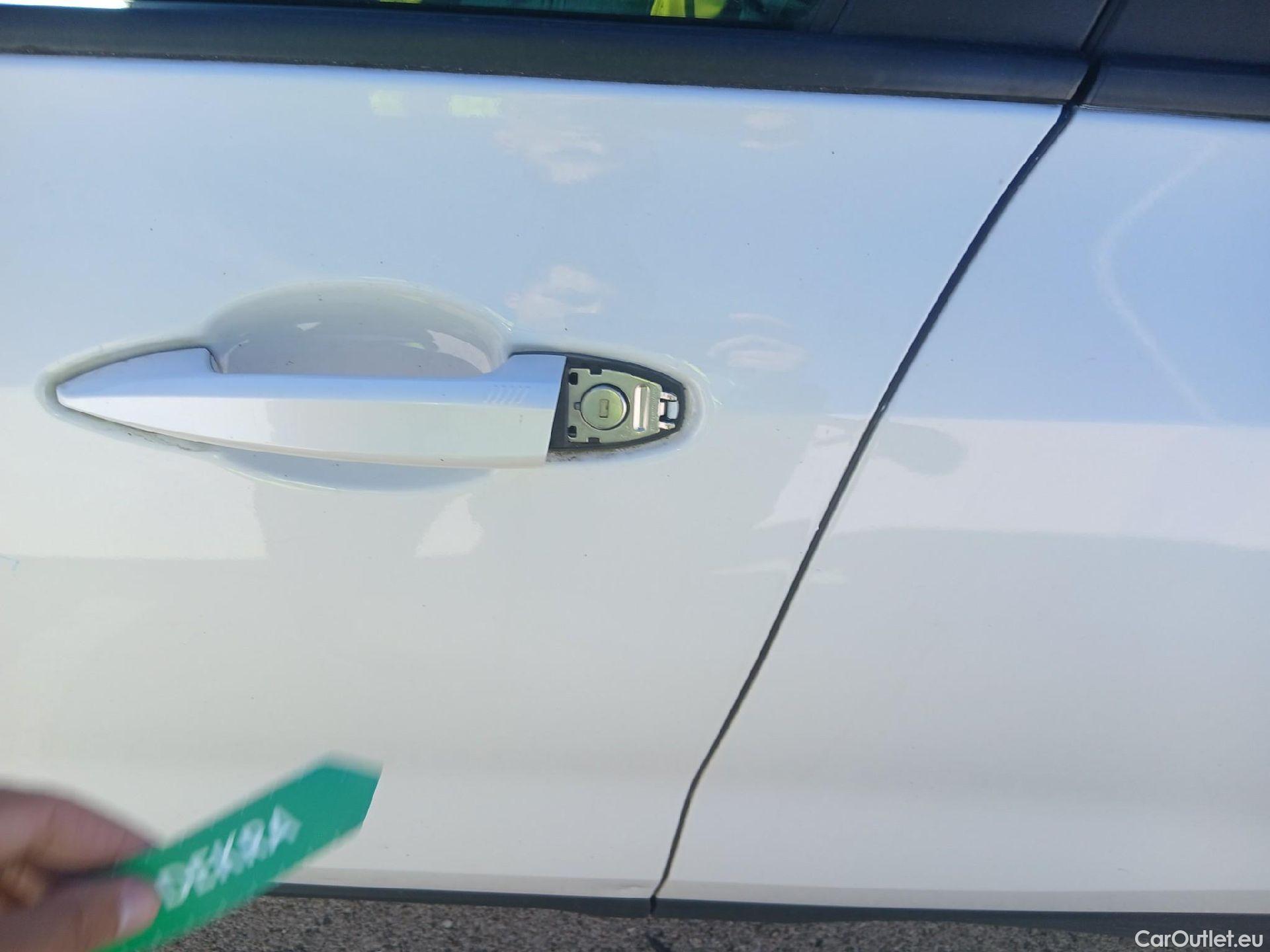 Bmw  X2 BMW  sDrive18i (CX) #15