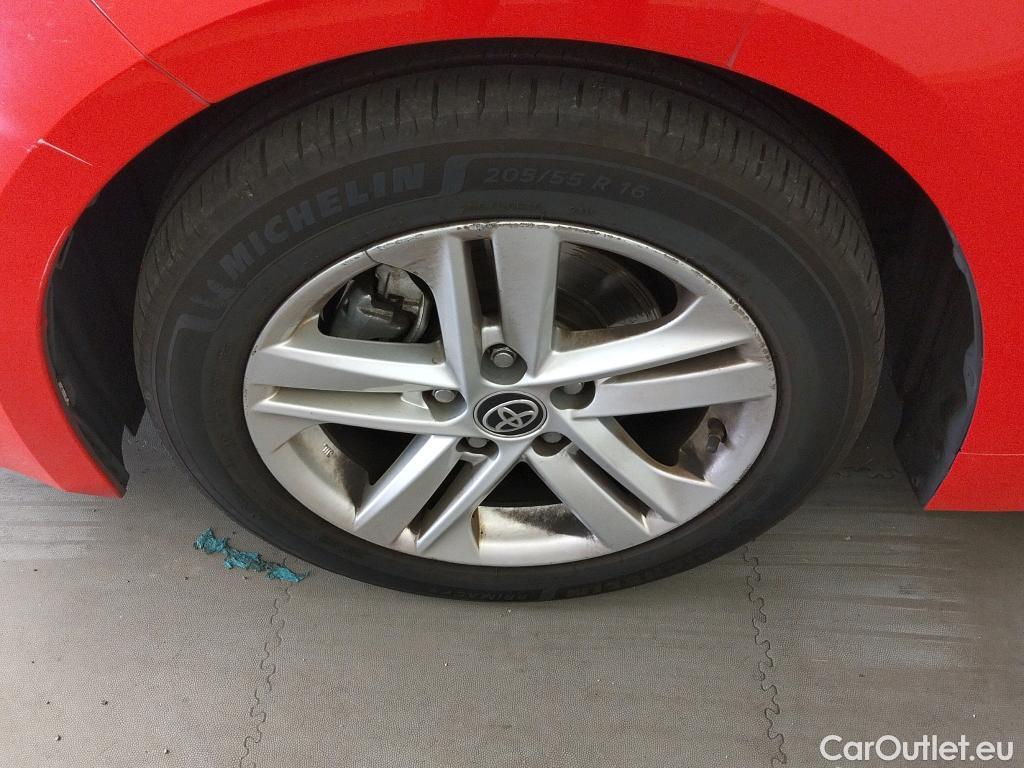  Toyota  Corolla TOYOTA  1.8 125H ACTIVE TECH E-CVT #16