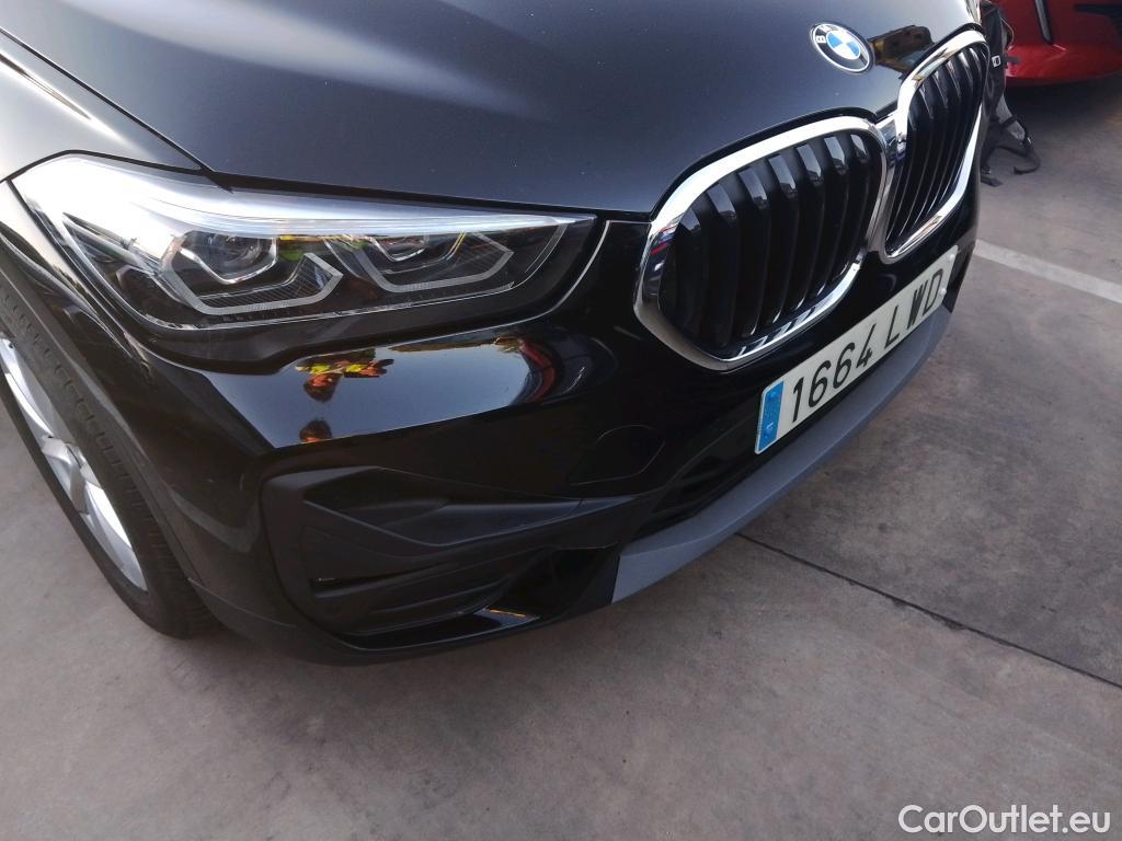  Bmw  X1 BMW  / 2019 / 5P / todoterreno sDrive18d #13