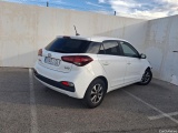 i20