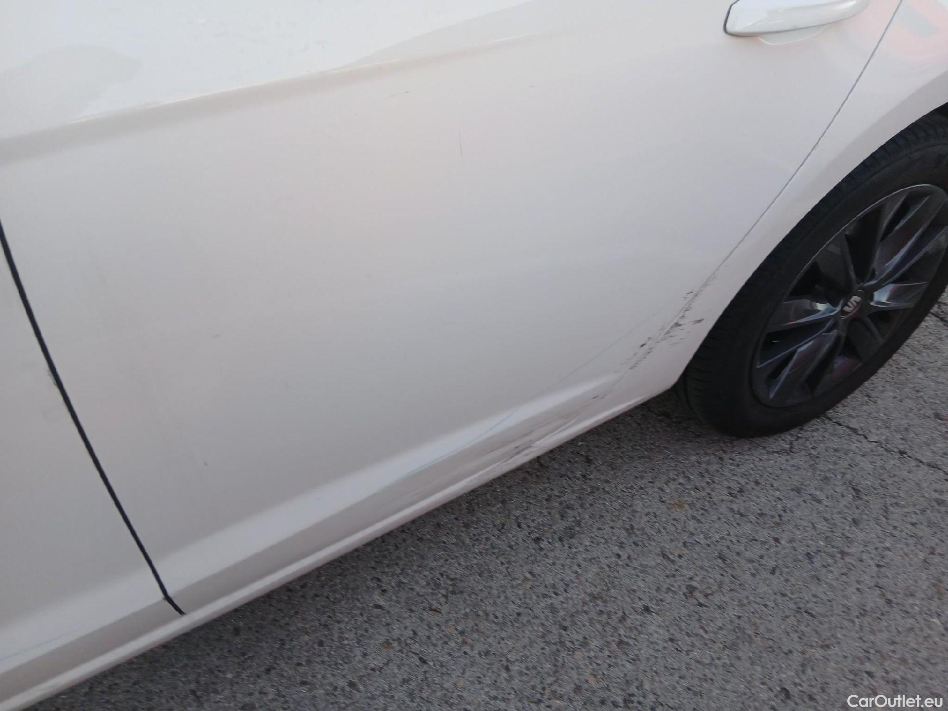  Seat  Leon SEAT León / 2016 / 5P / berlina con portón 1.6 TDI 85kW S&S Style Visio Ed Nav (AC) #18