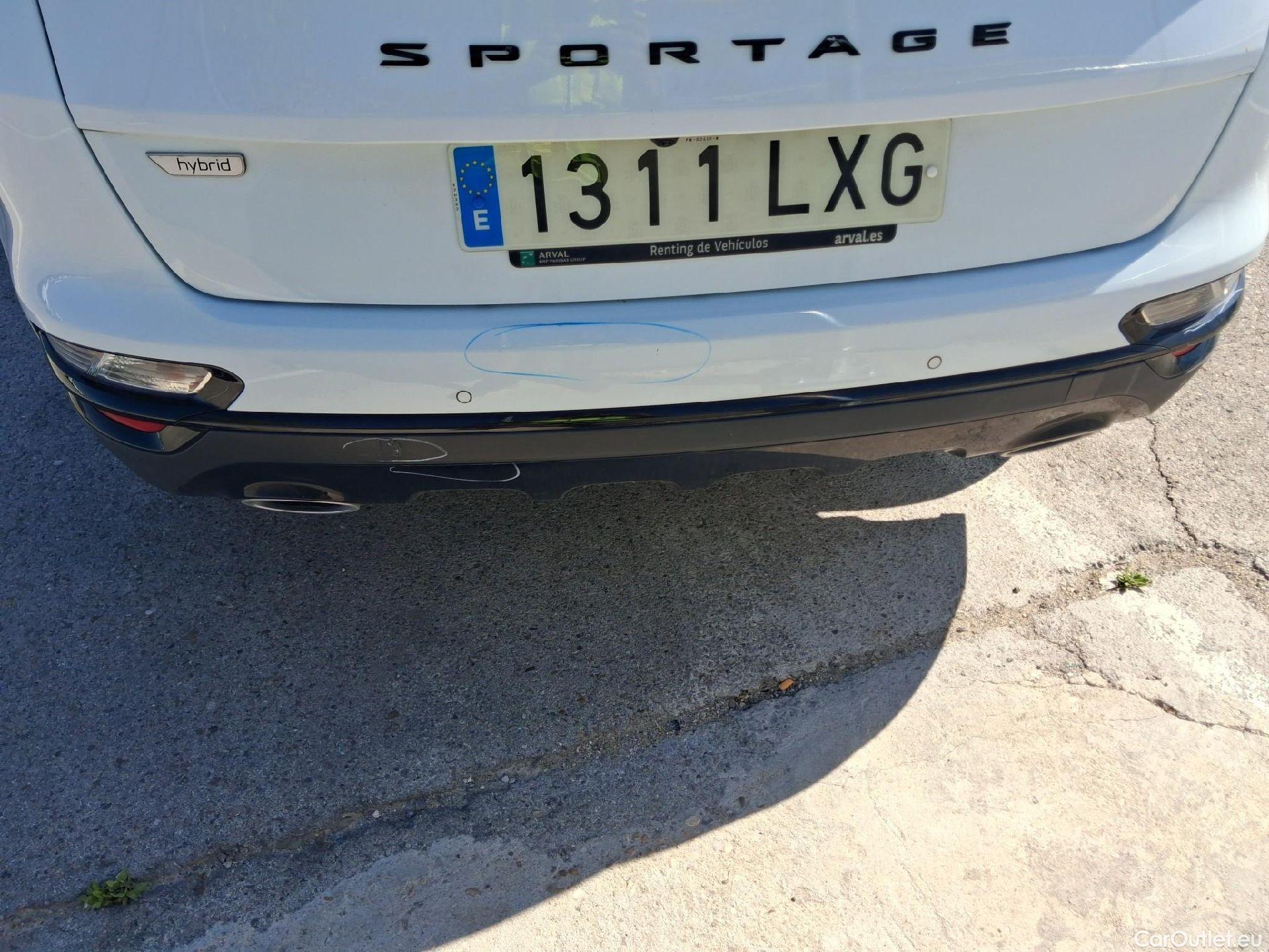  KIA  Sportage KIA  / 2018 / 5P / todoterreno 1.6 MHEV Black Edition 100kW (136CV) 4x2(SP)(CM) #22