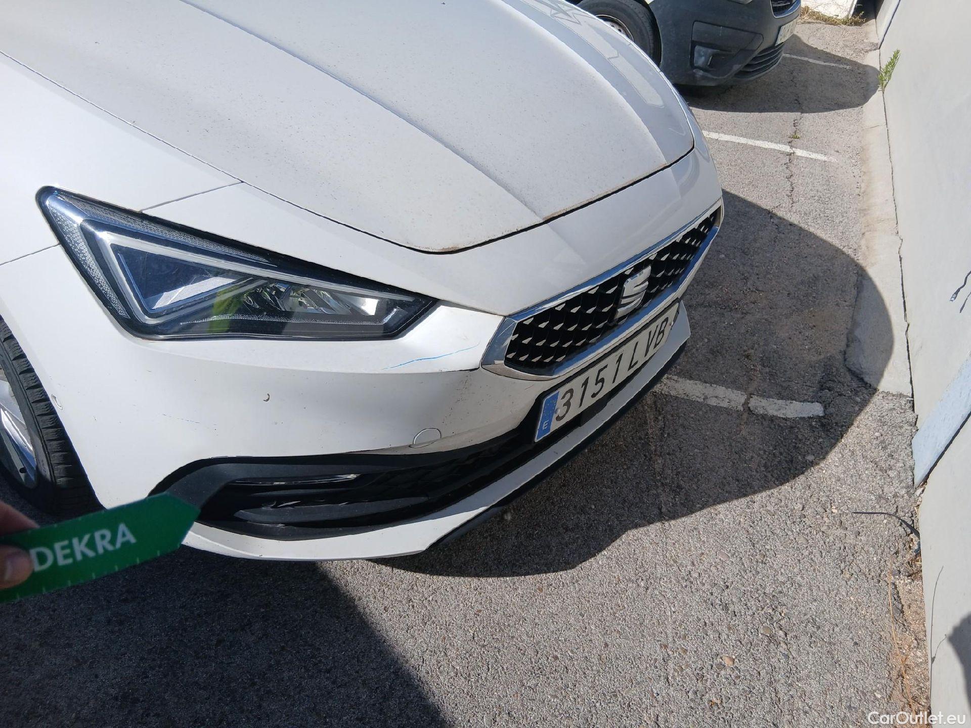  Seat  Leon SEAT Nuevo León / 2020 / 5P / familiar SP 1.4 e-Hybrid DSG S&S Xcellence Go L #4