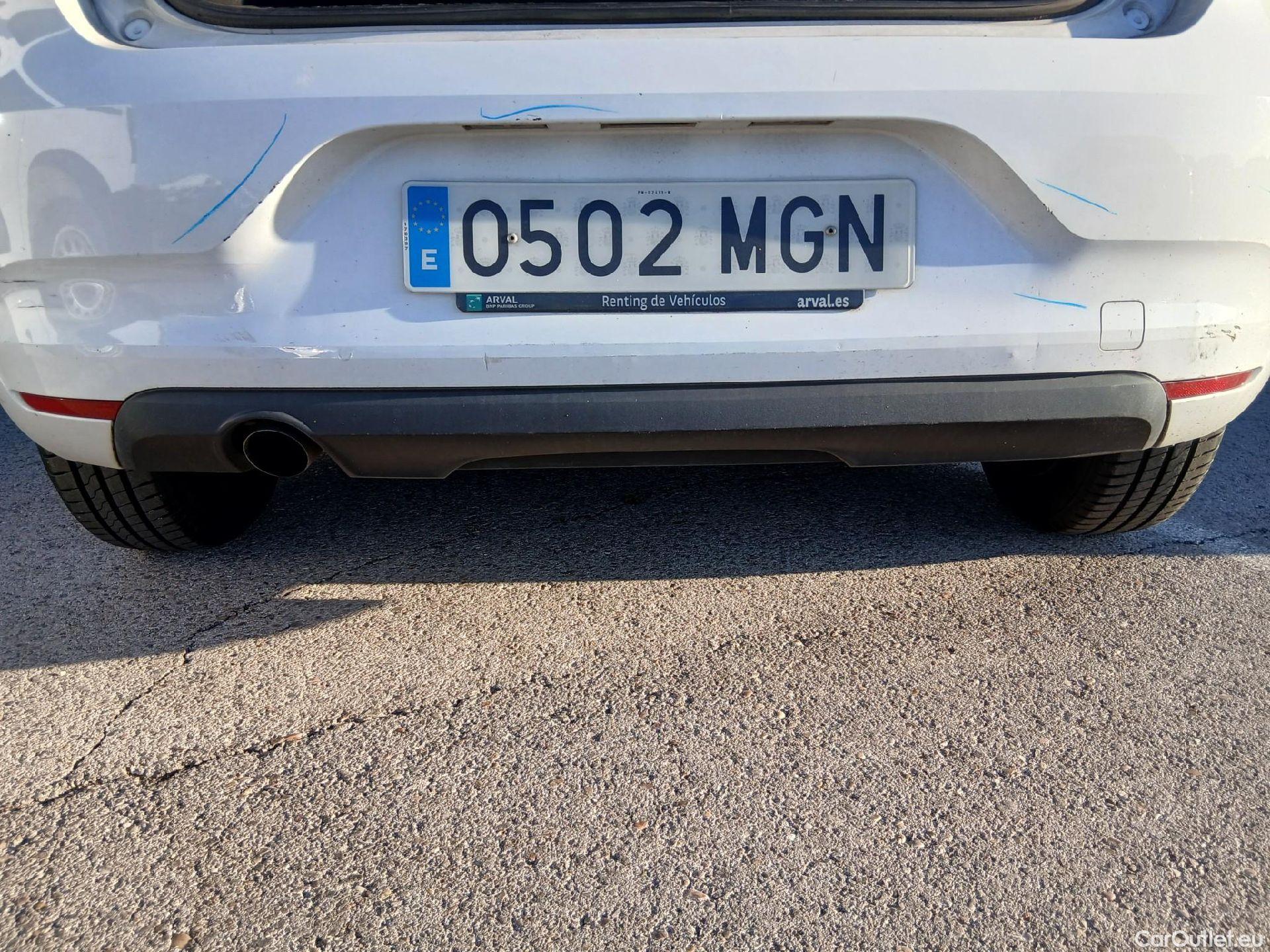  Renault  Clio RENAULT  / 2019 / 5P / berlina con portón Equilibre Blue dCi 74kW (100CV) #27