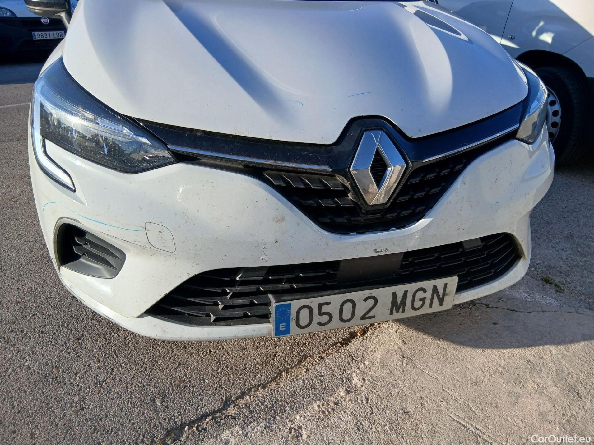  Renault  Clio RENAULT  / 2019 / 5P / berlina con portón Equilibre Blue dCi 74kW (100CV) #4