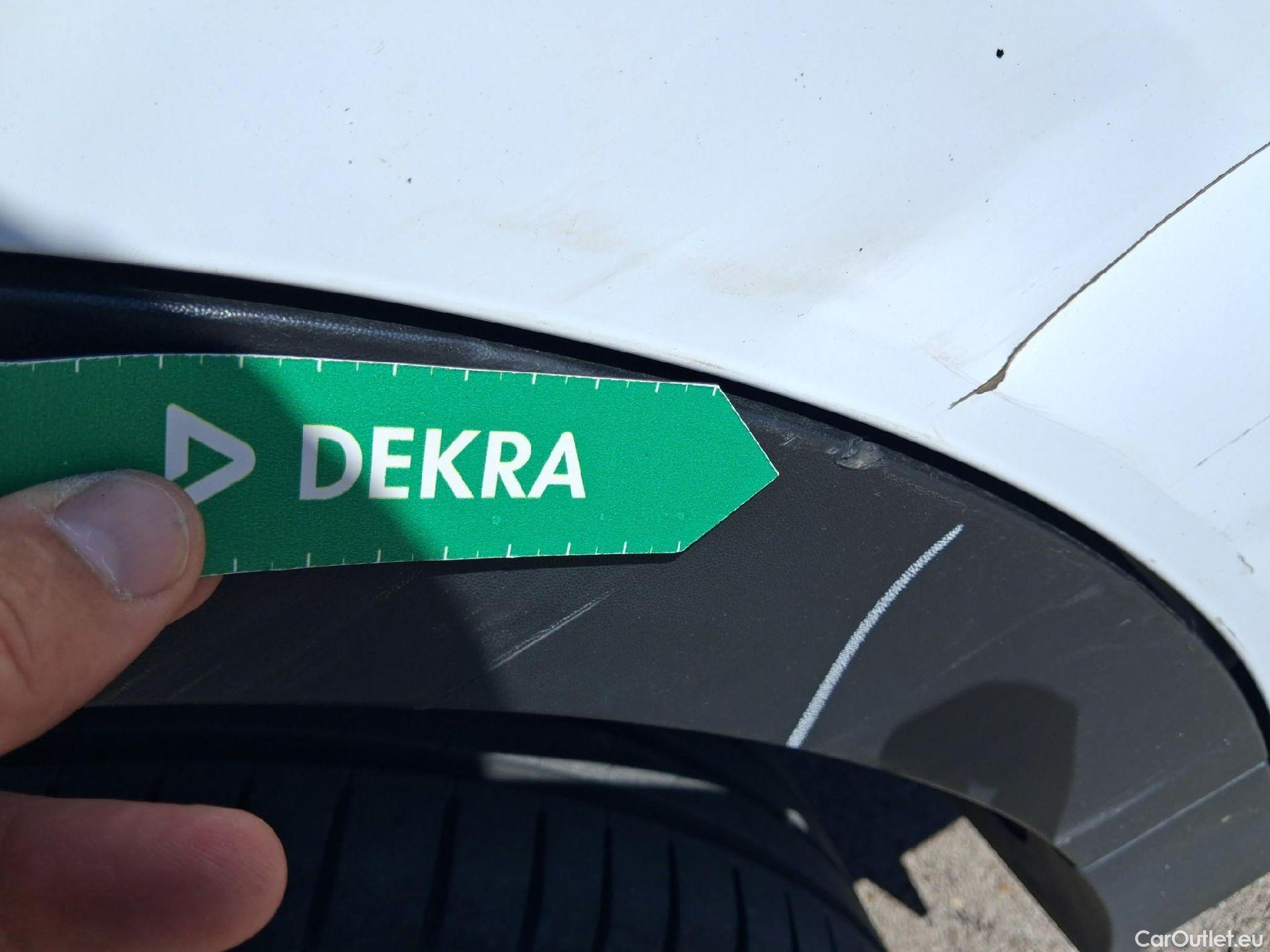  KIA  Sportage KIA  / 2018 / 5P / todoterreno 1.6 MHEV Black Edition 100kW (136CV) 4x2(SP)(CM) #45