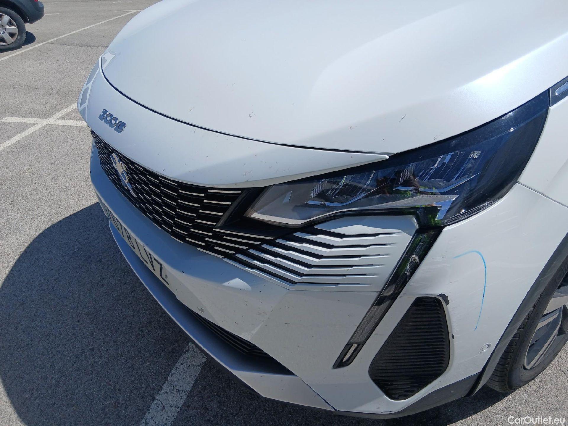  Peugeot  3008 PEUGEOT  / 2020 / 5P / todoterreno 1.5 BlueHDi 96kW (130CV) S&S Allure EAT8 #5