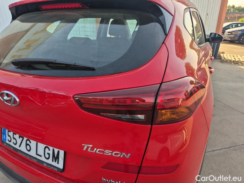  Hyundai  Tucson HYUNDAI  / 2018 / 5P / todoterreno 1.6 CRDI 85kW (116CV) 48V SLE 4X2(SP)(SL) #45