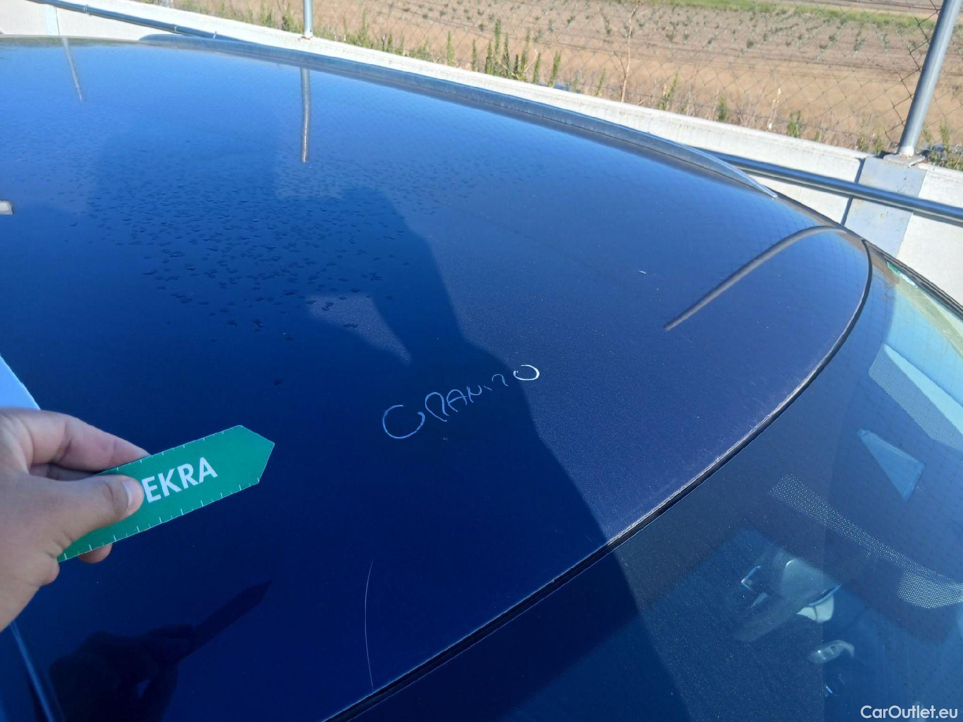  Skoda  Octavia SKODA  / 2020 / 5P / familiar Combi 2.0 TDI 85kW(115CV) DSG Ambition #47
