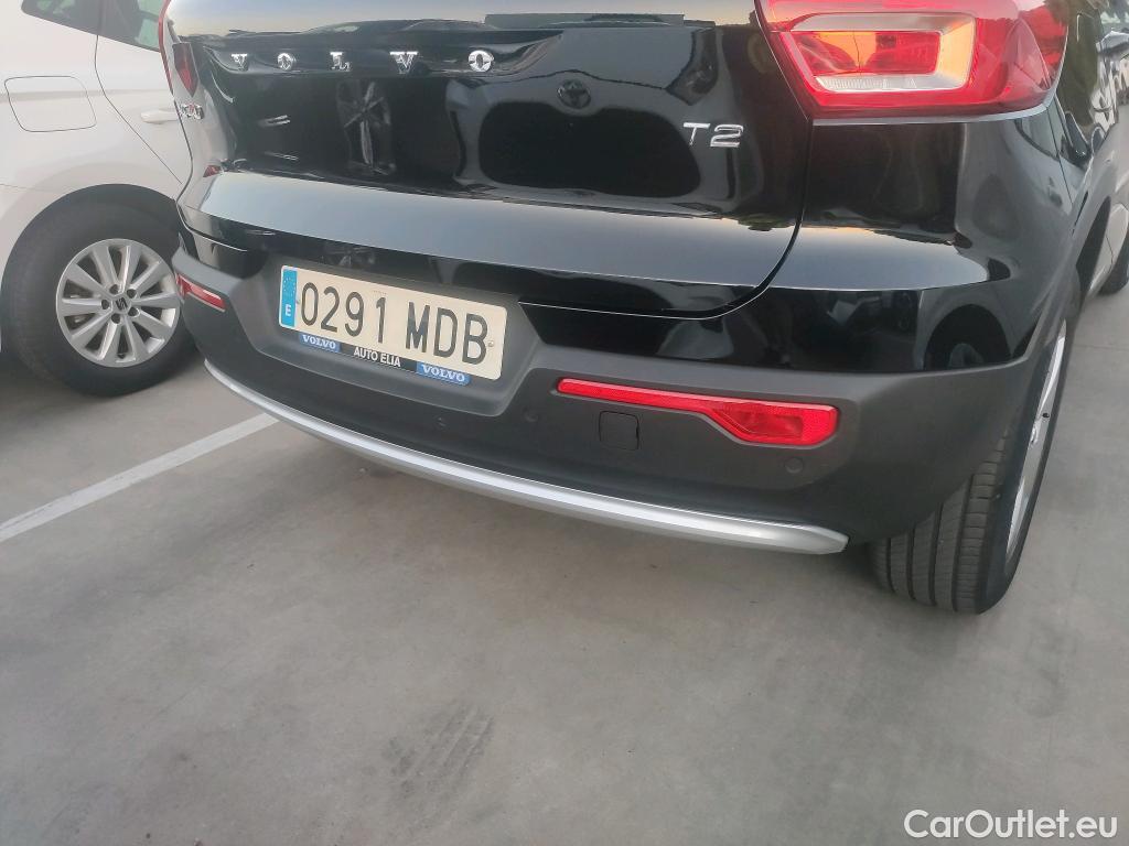  Volvo  XC 40 VOLVO XC40 / 2021 / 5P / todoterreno 1.5 T2 Essential Auto #9