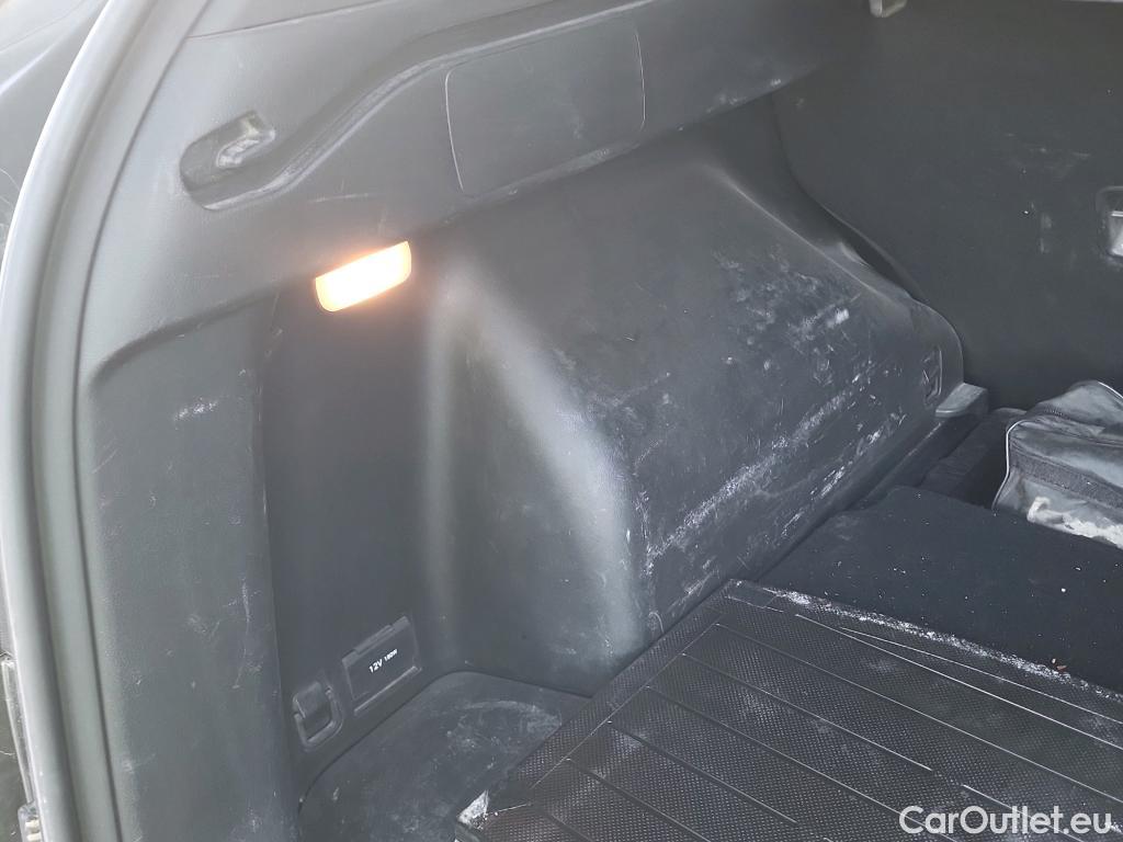  Hyundai  Tucson HYUNDAI  / 2020 / 5P / todoterreno 1.6 CRDI 100kW (136CV) 48V Maxx DCT 4x4 #19