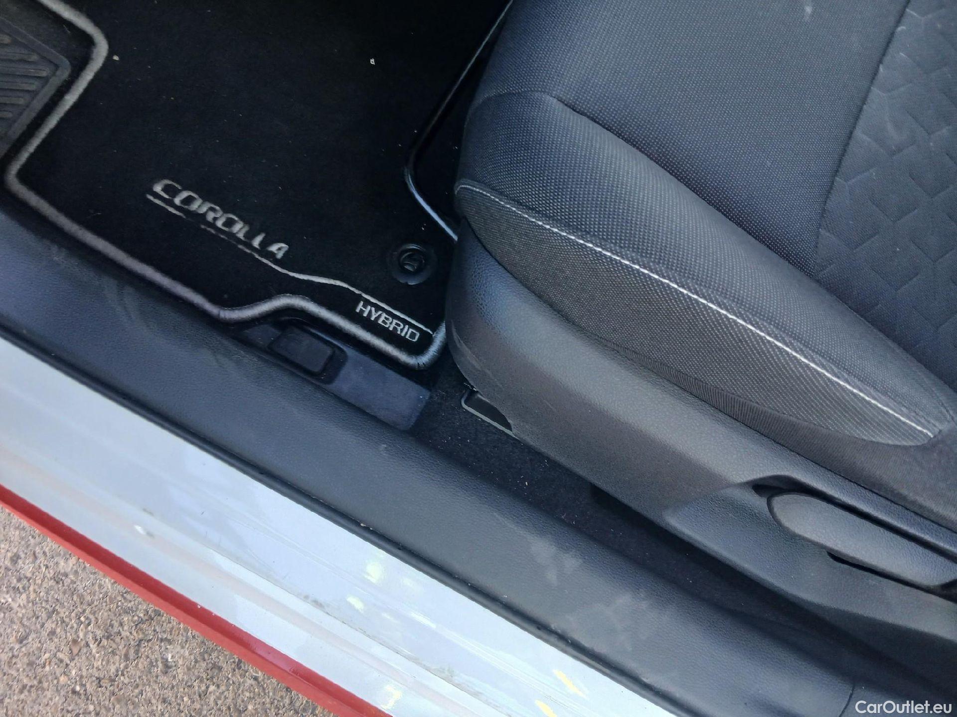  Toyota  Corolla TOYOTA  1.8 125H ACTIVE TECH E-CVT #2