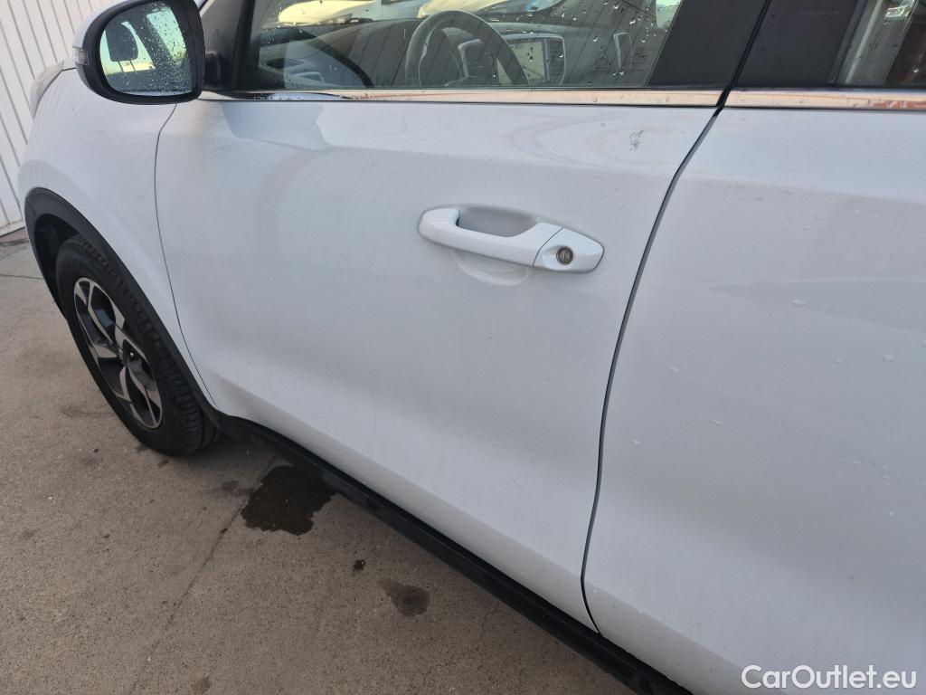  KIA  Sportage KIA  / 2018 / 5P / todoterreno 1.6 MHEV Business 100kW (136CV) 4x4 #23