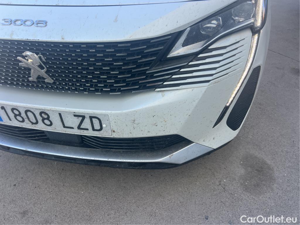  Peugeot  3008 PEUGEOT  / 2020 / 5P / todoterreno 1.5 BlueHDi 96kW S&S GT EAT8 #22