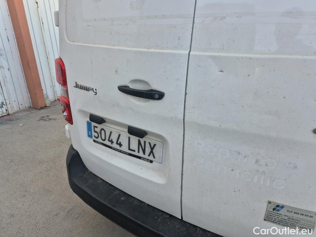  Citroen  Jumpy CITROEN  / 2016 / 4P / furgón Talla M BlueHDi 120 S&S 6v Control Isotermo + Equipo de frio #11