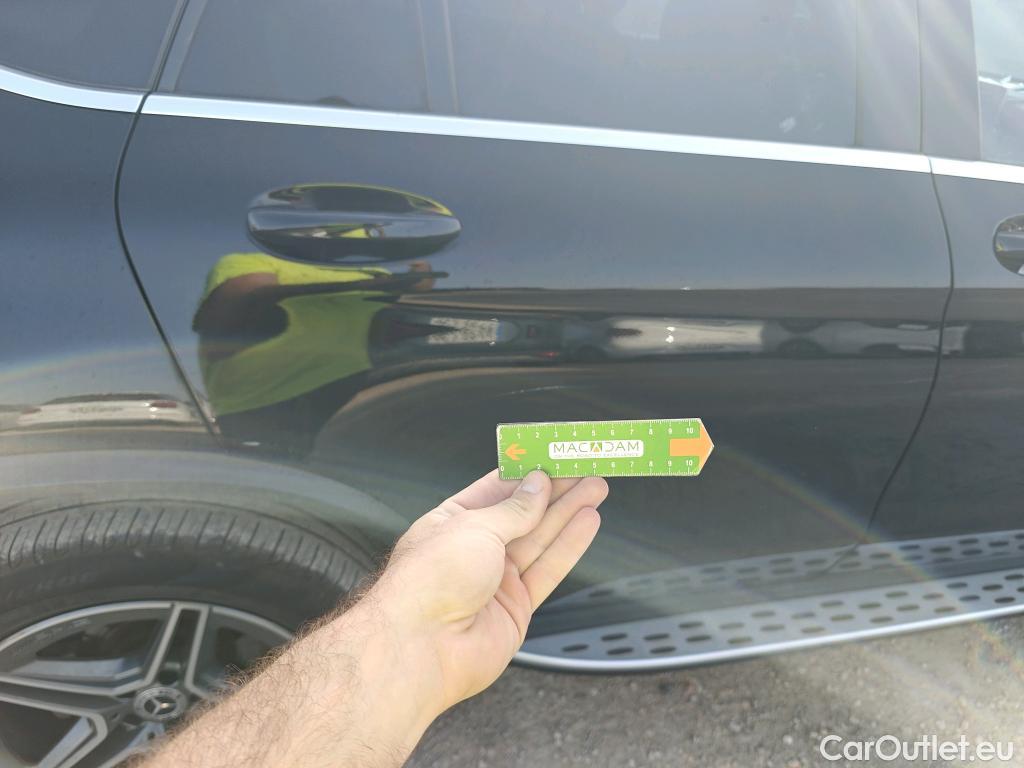  Mercedes  G-Klasee MERCEDES-BENZ GLC Coupé / 2019 / 5P / coupé GLC 300 de 4MATIC #26