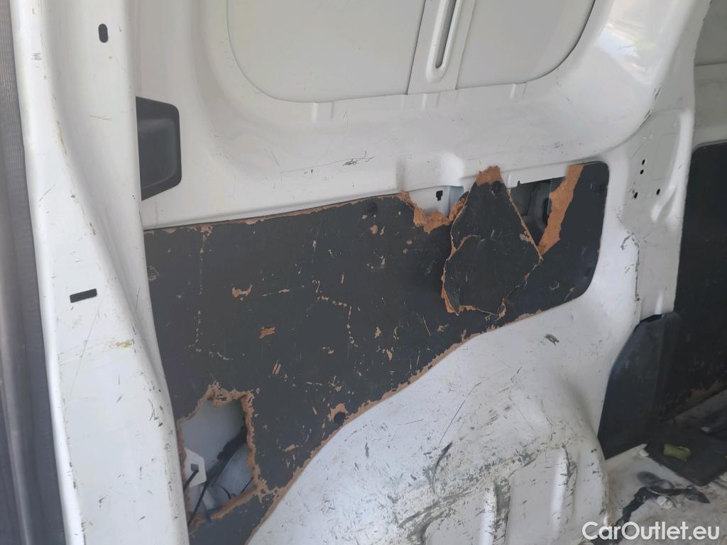  Opel  Vivaro OPEL  / 2019 / 4P / furgón 1.5 Diésel 74kW (100CV) M Std Express (CX) #61
