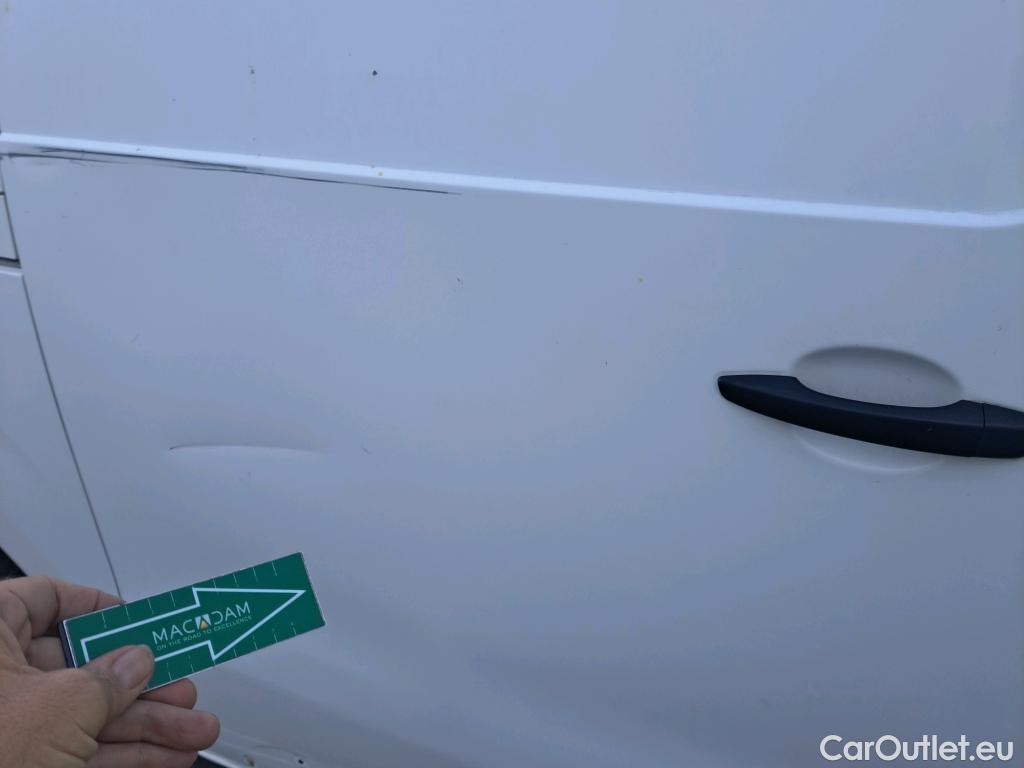  Opel  Vivaro OPEL  / 2019 / 4P / furgón 1.5 Diésel 74kW (100CV) M Std Express (CX) #16