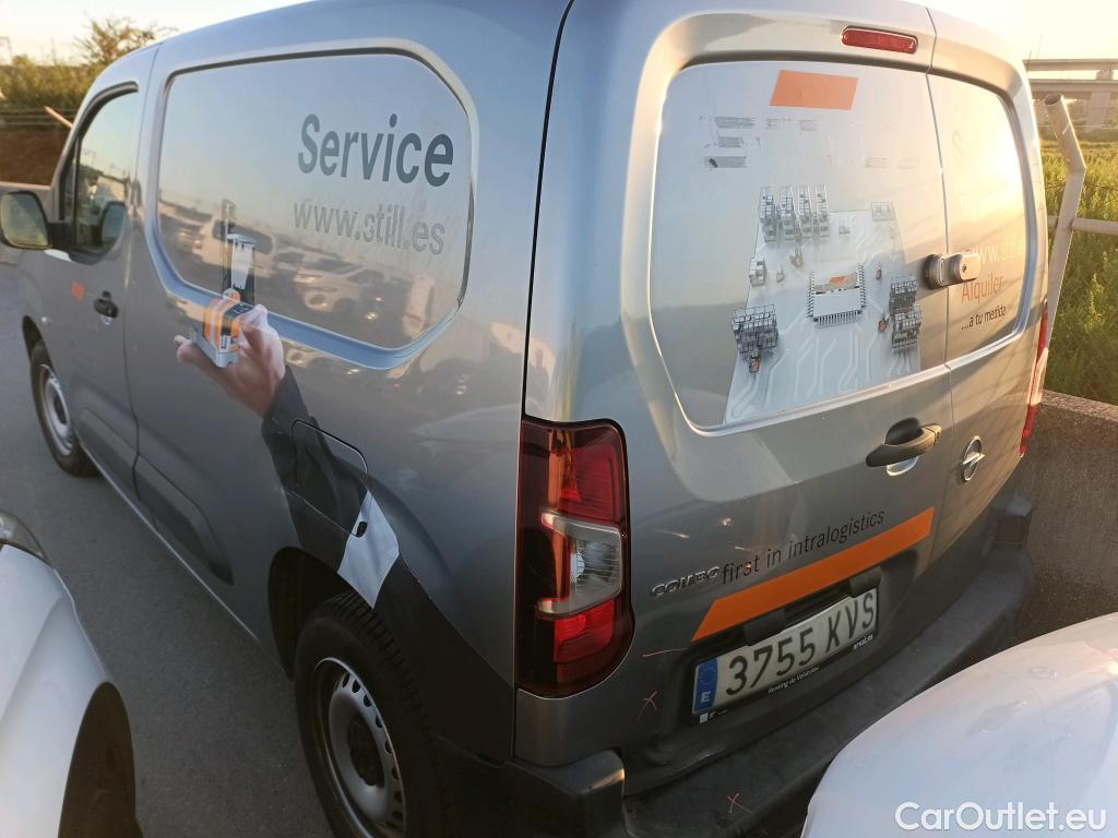  Opel  Combo OPEL  / 2018 / 3P / furgón derivado de turismo 1.6 TD S/S 74kW (100CV) Express L H1 650 #19