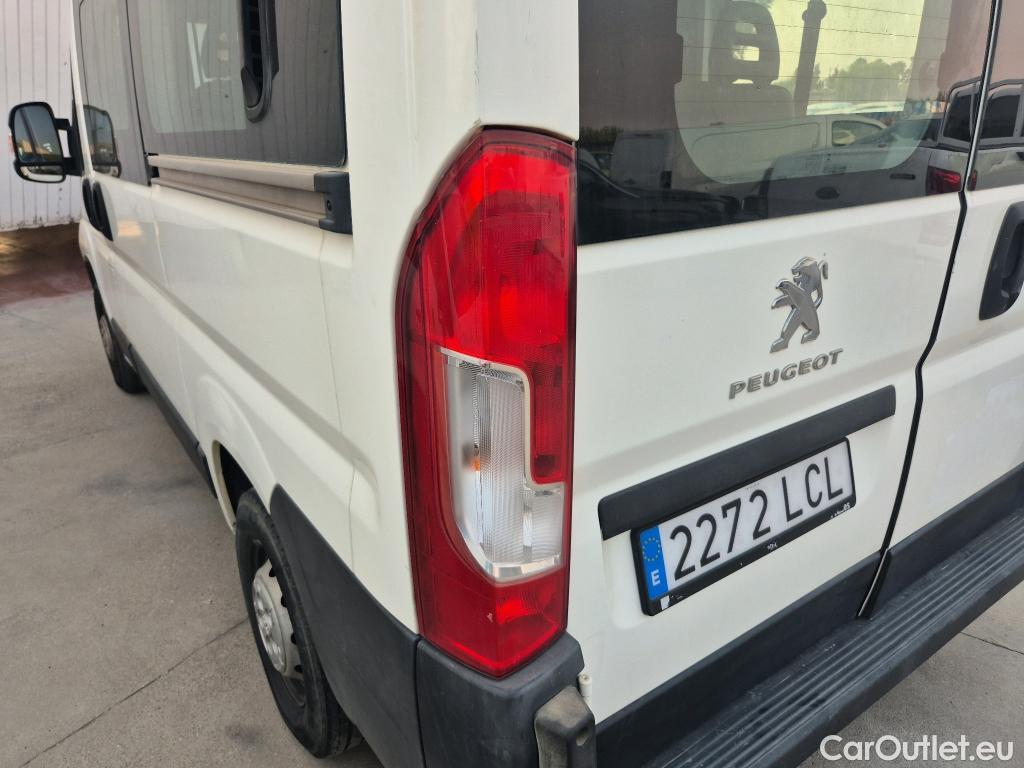  Peugeot  Boxer PEUGEOT  / 2014 / 4P / combi Combi 5/9 Pl 330 L1H1 BlueHDi 88KW (120)  #9