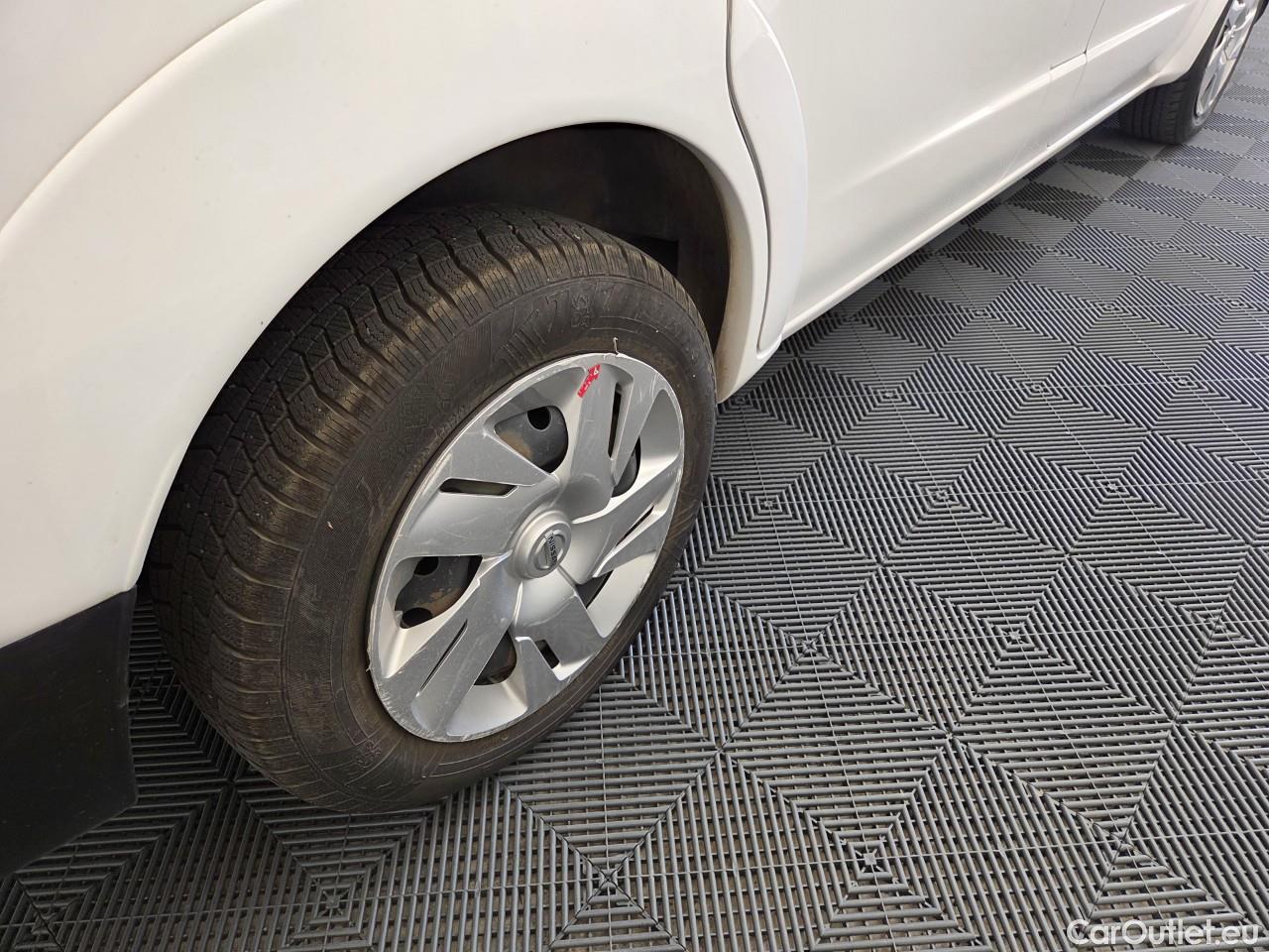  Nissan  NV400 Baterie 40kW / Motor 108CP Visia #15