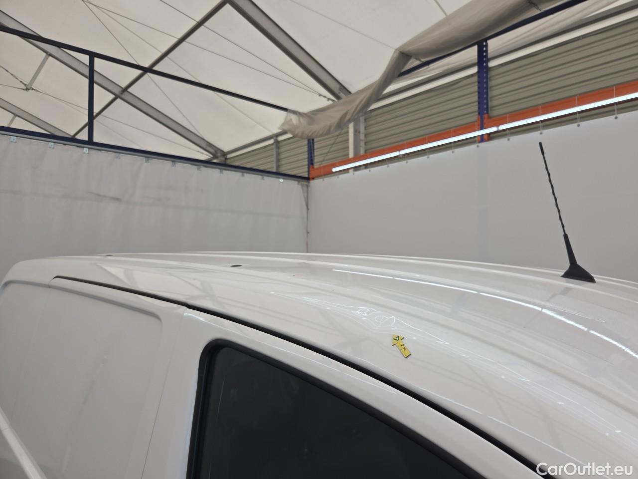  Nissan  NV400 Baterie 40kW / Motor 108CP Visia #10