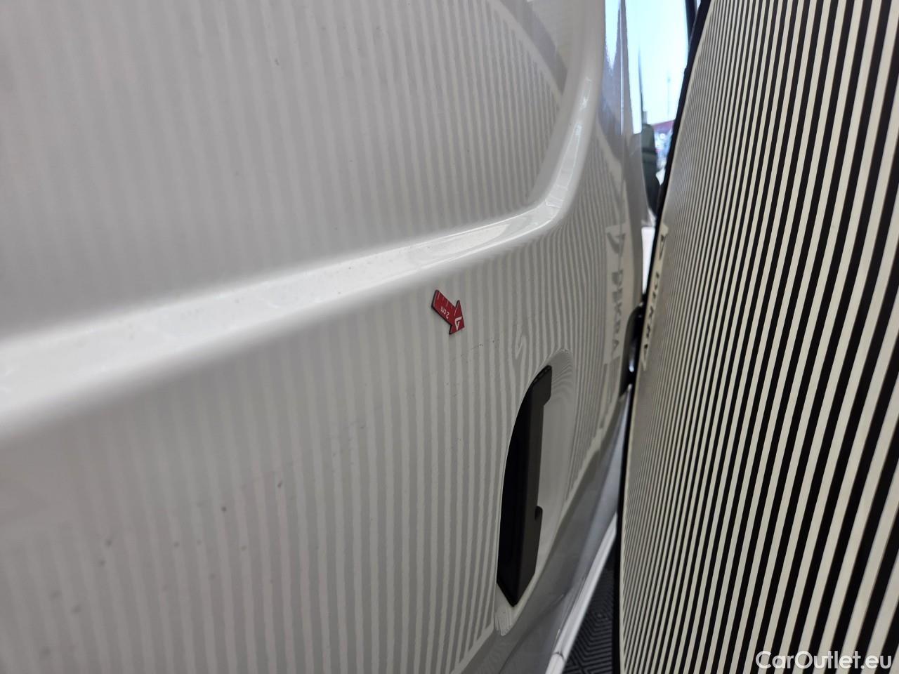  Nissan  NV400 Baterie 40kW / Motor 108CP Visia #12
