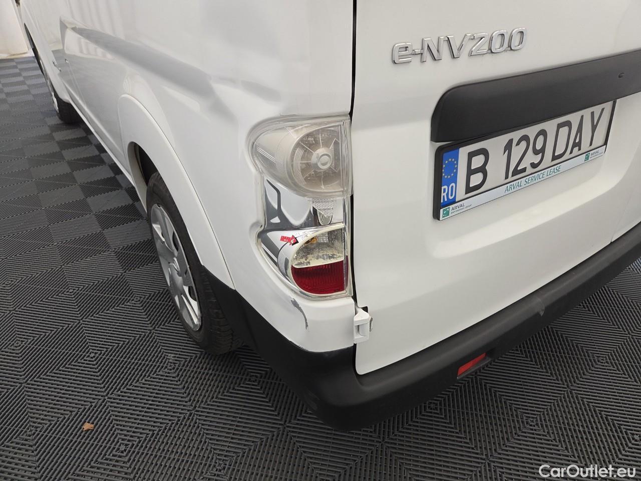  Nissan  NV400 Baterie 40kW / Motor 108CP Visia #27