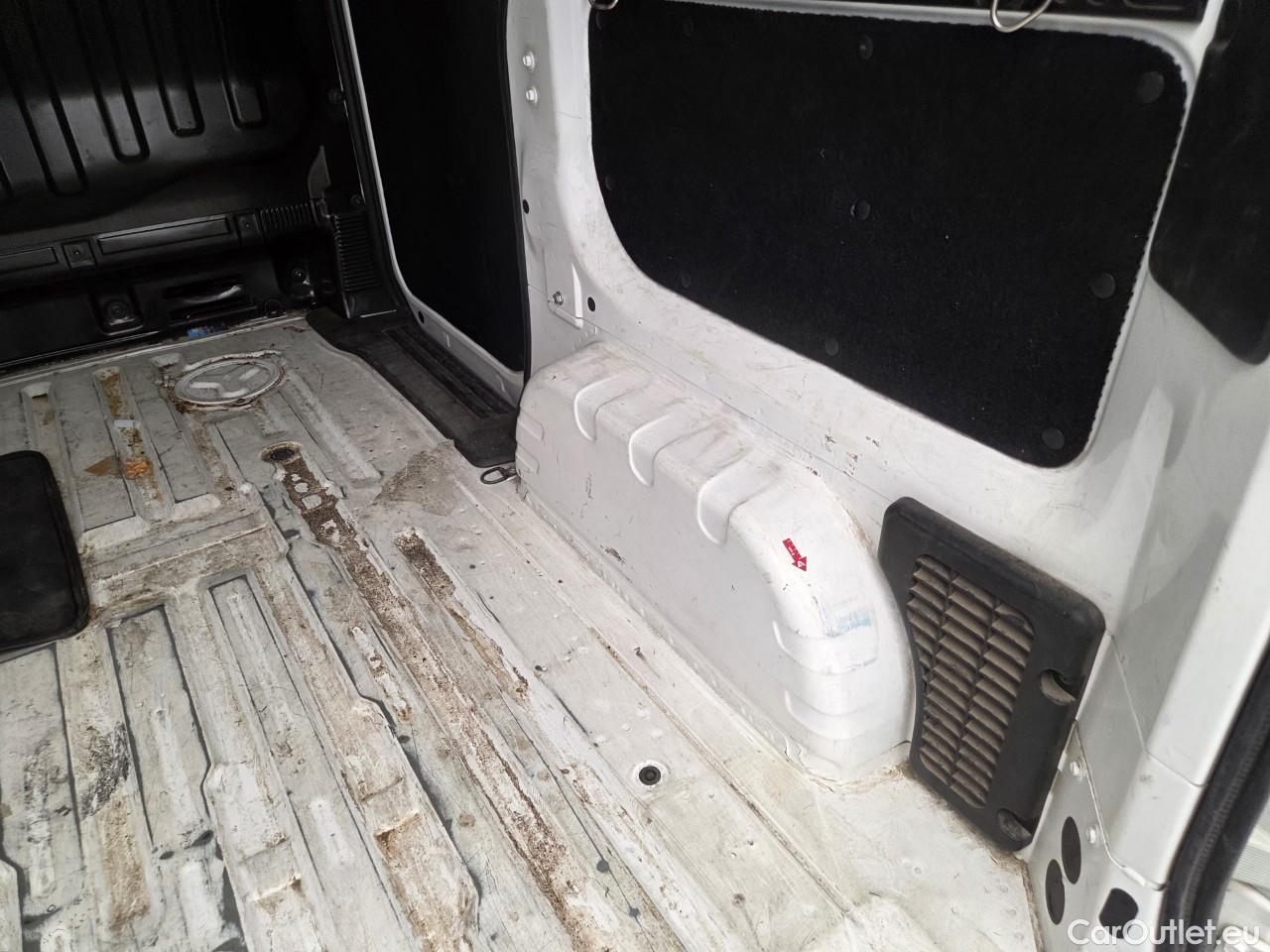  Nissan  NV400 Baterie 40kW / Motor 108CP Visia #59