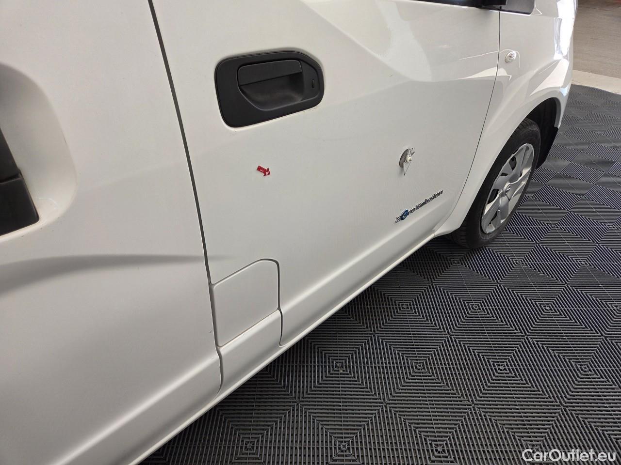  Nissan  NV400 Baterie 40kW / Motor 108CP Visia #8