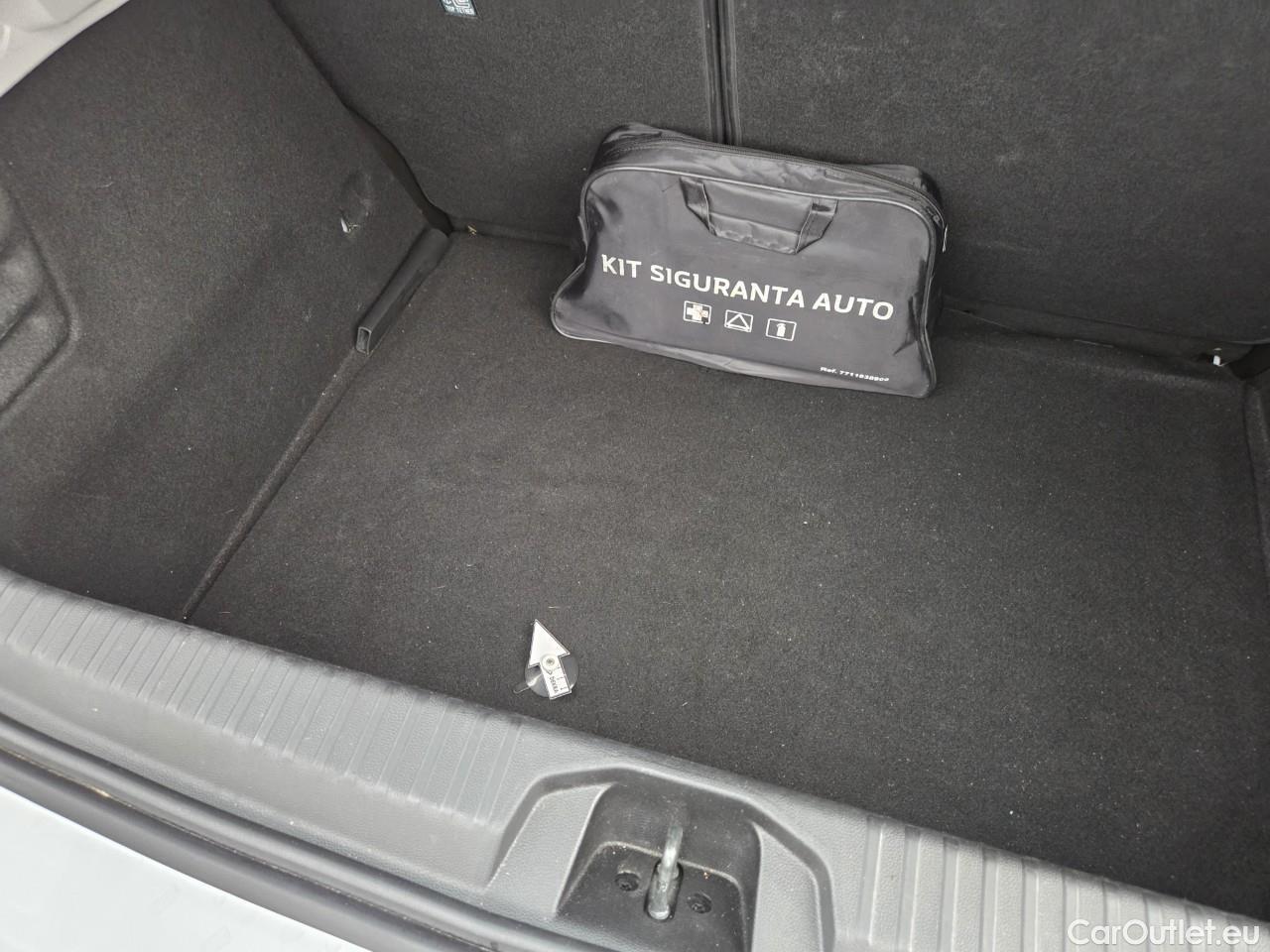  Renault  Clio 1.0 TCe 90CP Life #42