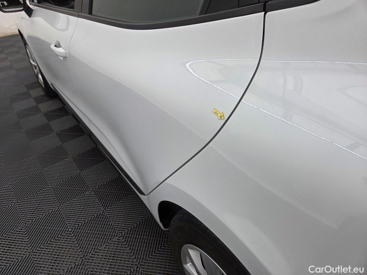  Renault  Clio 1.0 TCe 90CP Life #28