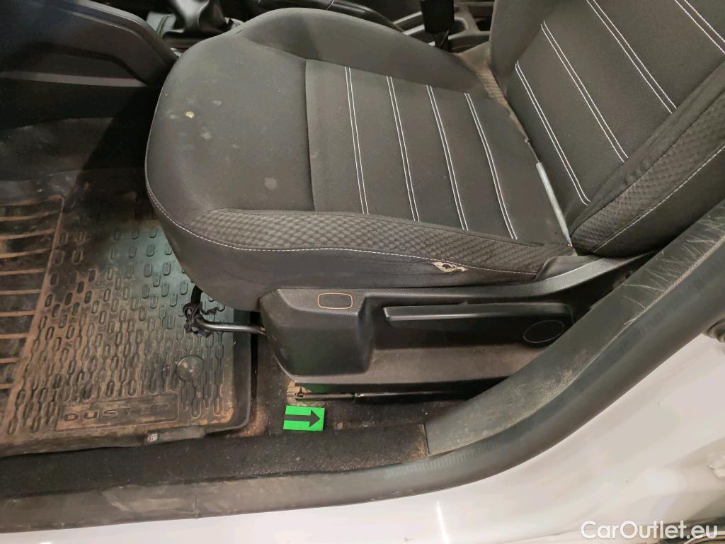  Dacia  Duster 1.5 Blue dCi 115CP Comfort 4WD #3