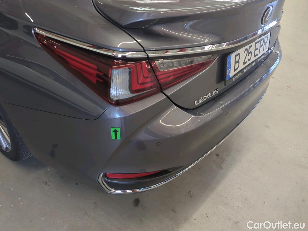  Lexus  IS 2.5 300h Executive auto #9