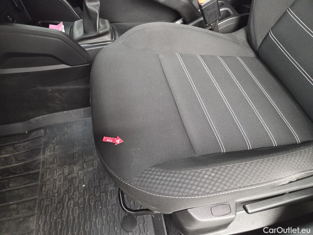 Dacia  Duster 1.5 Blue dCi 115CP Comfort 4WD #16